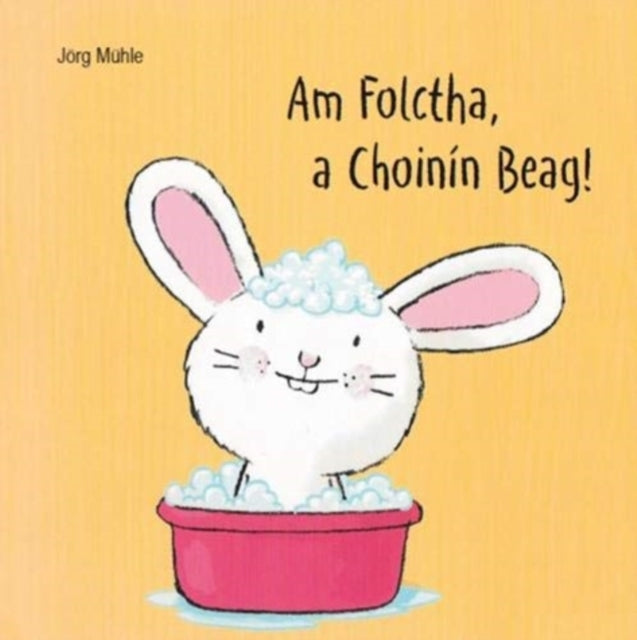 Book cover of: Am Folctha, a Choinin Beag. By: Jörg Mühle