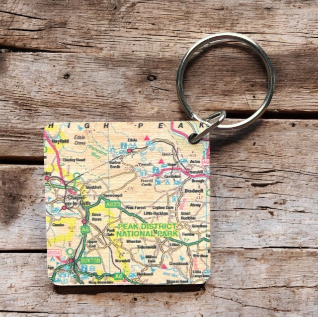 Book cover of: OS Map Wooden Square Key-ring - Peak District National Park