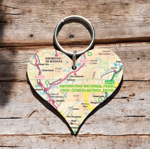 OS Map Wooden Heart Key-ring - Snowdonia National Park