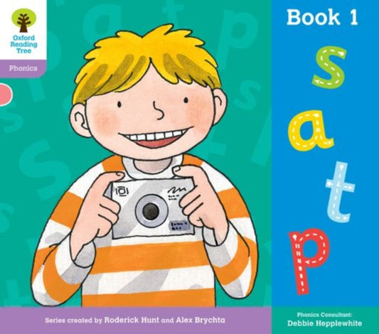 Book cover of: Oxford Reading Tree: Level 1+: Floppy's Phonics: Sounds and Letters: Book 1. By: Debbie Hepplewhite