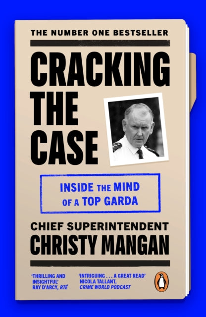 Book cover of: Cracking the Case. By: Christy Mangan