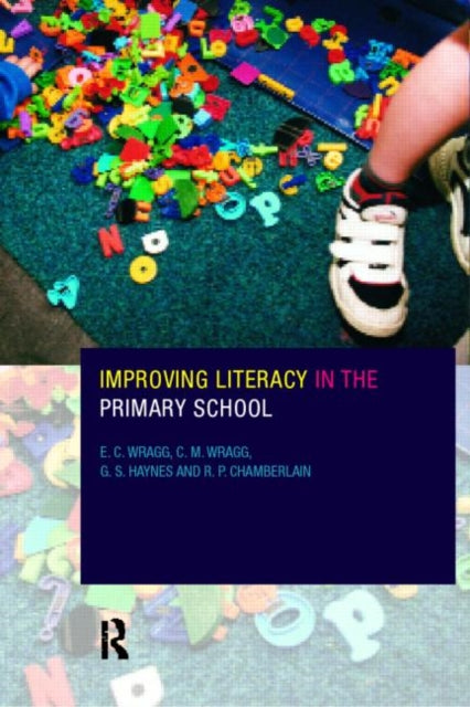 Book cover of: Improving Literacy in the Primary School