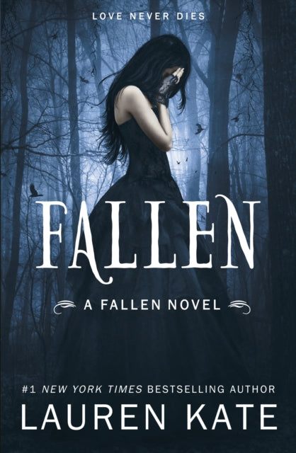 Fallen, Book 1 of the Fallen Series 9780552561730 Lauren Kate