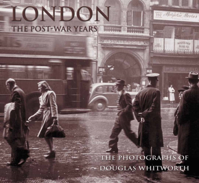 Book cover of: London. By: Douglas Whitworth