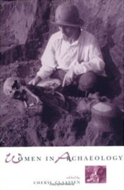 Book cover of: Women in Archaeology