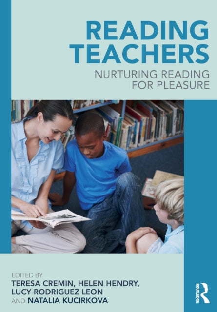 Book cover of: Reading Teachers. By: Teresa Cremin
