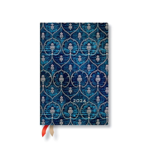 Book cover of: Blue Velvet Mini 12-month Dayplanner 2024. By: Paperblanks
