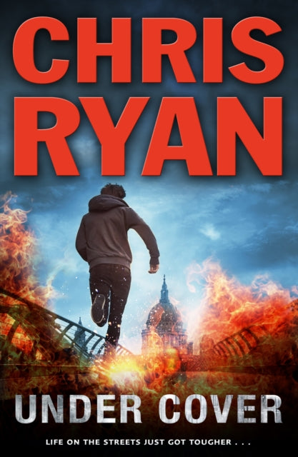 Book cover of: Under Cover. By: Chris Ryan
