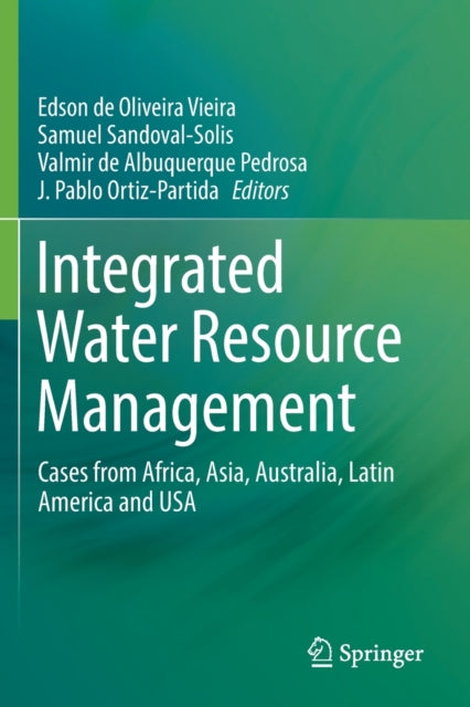 Book cover of: Integrated Water Resource Management. By: Edson de Oliveira Vieira